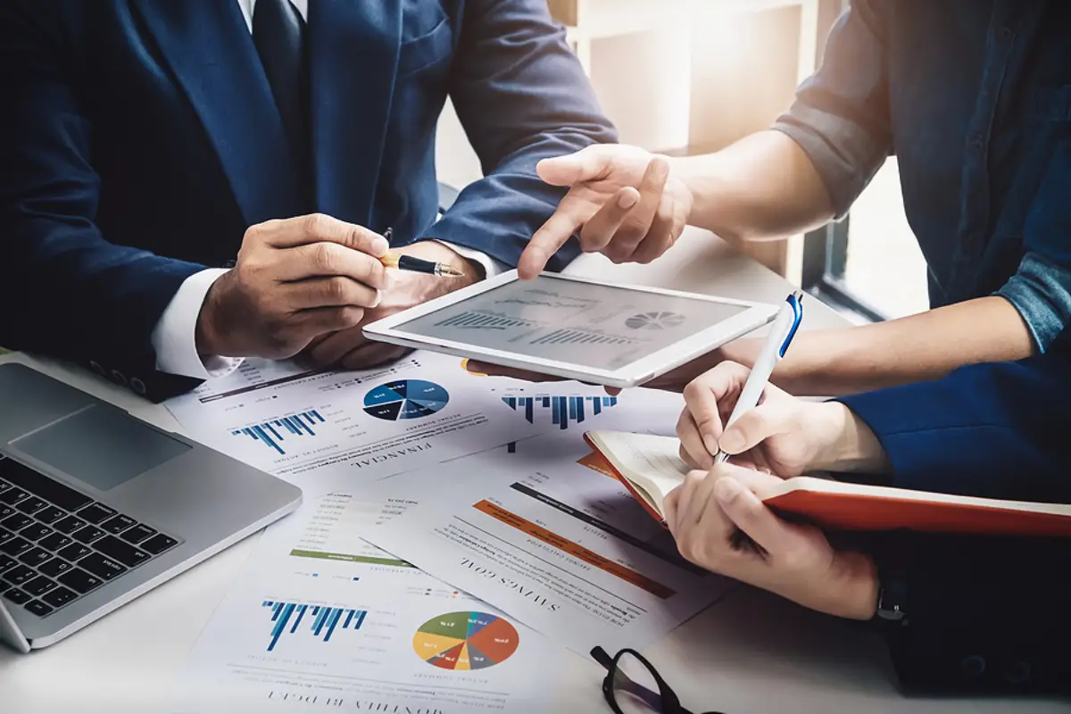 Why Columbus HOA Boards Often Reach Different Conclusions From the Same Financial Report